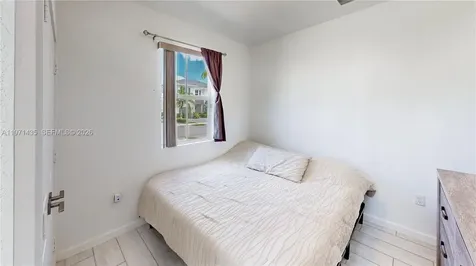 1754 SE 8th Terrace Homestead FL 33034