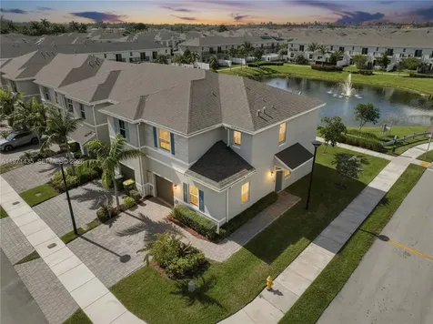 1754 SE 8th Terrace Homestead FL 33034