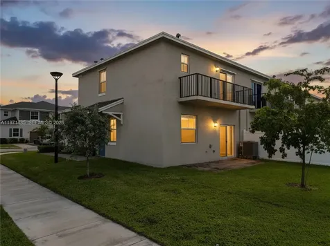 1754 SE 8th Terrace Homestead FL 33034