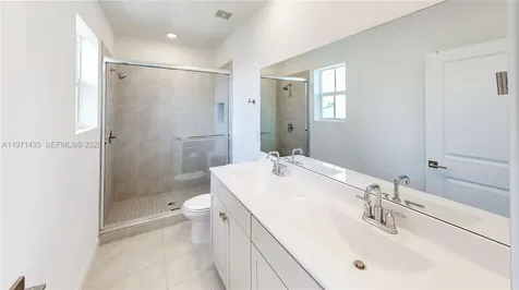 1754 SE 8th Terrace Homestead FL 33034
