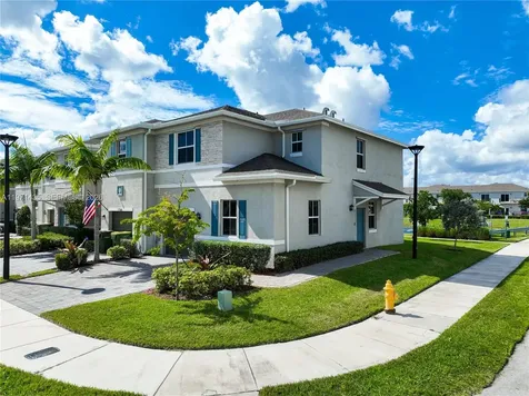 1754 SE 8th Terrace Homestead FL 33034