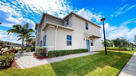 1754 SE 8th Terrace Homestead FL 33034