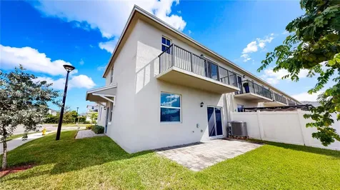 1754 SE 8th Terrace Homestead FL 33034
