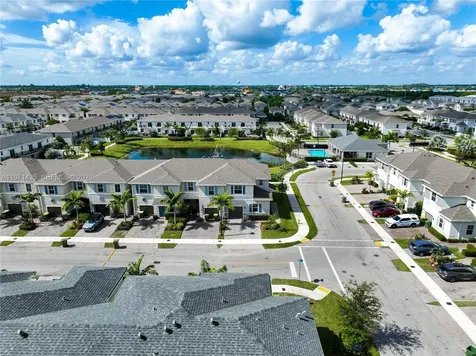 1754 SE 8th Terrace Homestead FL 33034