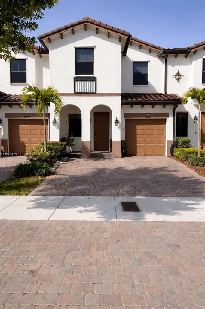 10255 NW 89th Terrace Doral FL 33178