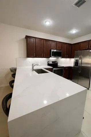 10255 NW 89th Terrace Doral FL 33178