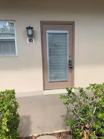5003 NW 35th Street Lauderhill FL 33319