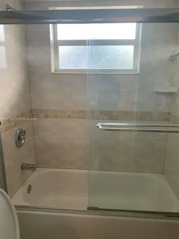 5003 NW 35th Street Lauderhill FL 33319