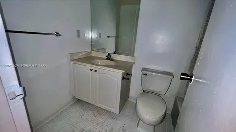 3901 S Ocean Drive Hollywood FL 33019