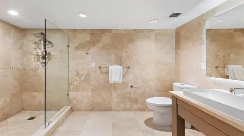 102 24th Street Miami Beach FL 33139