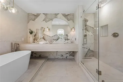 178 NE 45th Street Miami FL 33137