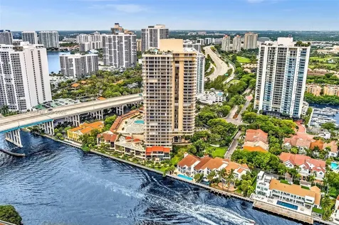 19355 Turnberry Way Aventura FL 33180