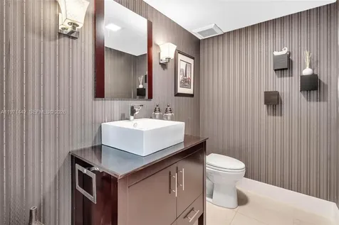 19355 Turnberry Way Aventura FL 33180