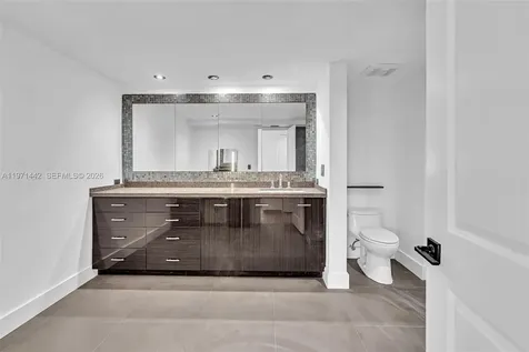 19355 Turnberry Way Aventura FL 33180