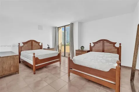 19355 Turnberry Way Aventura FL 33180