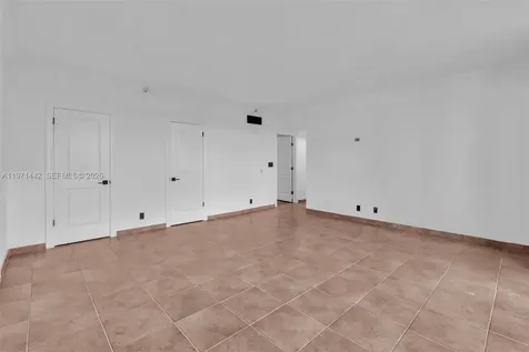 19355 Turnberry Way Aventura FL 33180
