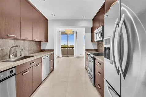 19355 Turnberry Way Aventura FL 33180