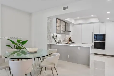 16001 Collins Avenue Sunny Isles Beach FL 33160