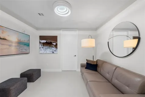16001 Collins Avenue Sunny Isles Beach FL 33160