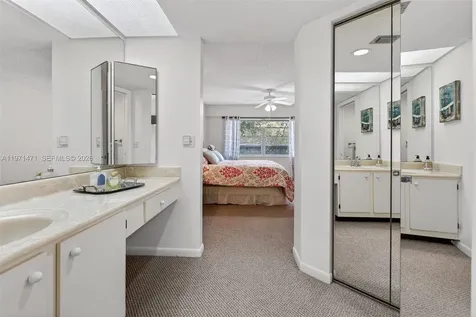 900 SW 125th Way Pembroke Pines FL 33027