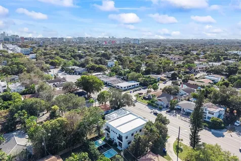 4715 N Miami Avenue Miami FL 33127