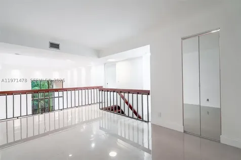 20347 W Country Club Drive Aventura FL 33180