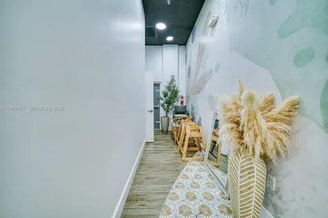 Restaurant For Sale On Busy Biscayne Boulevard North Miami Beach FL 33160