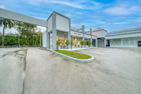 Restaurant For Sale On Busy Biscayne Boulevard North Miami Beach FL 33160