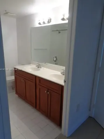 36 NW 6 Avenue Miami FL 33128