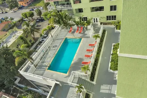 219 NW 12th Avenue Miami FL 33128