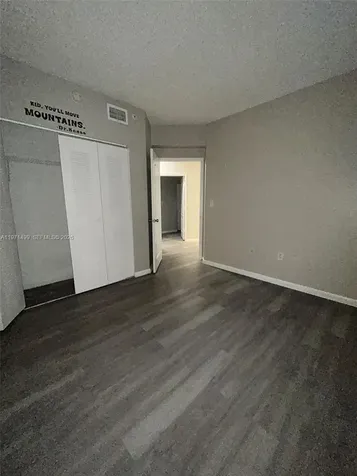 5085 NW 7th Street Miami FL 33126