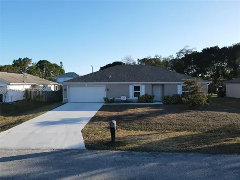 314 SW Ray Avenue Port St. Lucie FL 34983