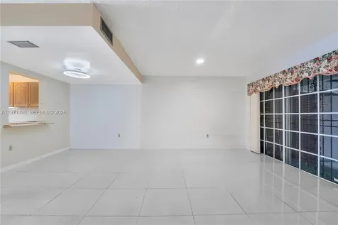 5433 NW 169th Street Miami Gardens FL 33055