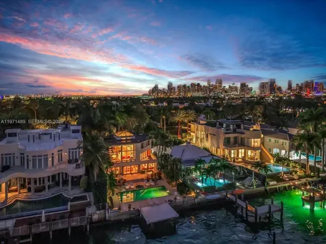 279 N Hibiscus Drive Miami Beach FL 33139