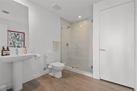 2900 NE 7th Avenue Miami FL 33137