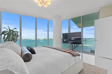 2900 NE 7th Avenue Miami FL 33137