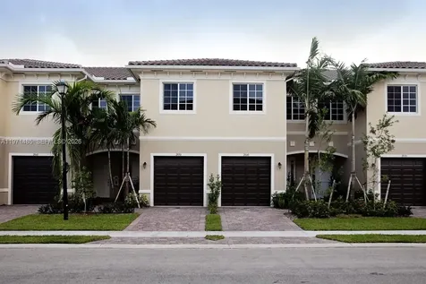 2844 SW 81 Miramar FL 33025