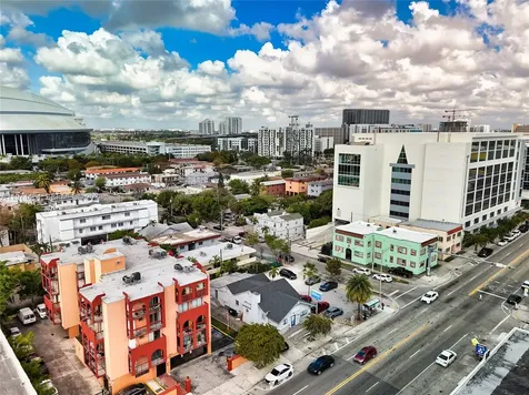 432 NW 12th Avenue Miami FL 33128