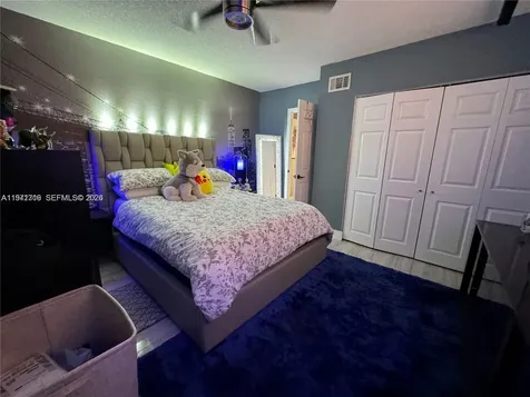 3870 W 8th Lane Hialeah FL 33012