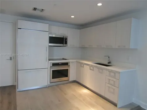 45 SW 9th Street Miami FL 33130