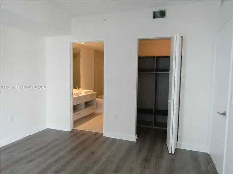 45 SW 9th Street Miami FL 33130