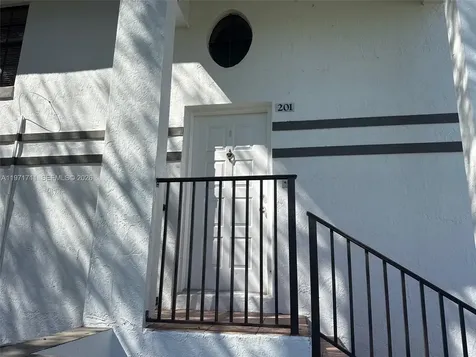 402 SW 158th Terrace Pembroke Pines FL 33027
