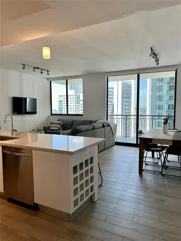 999 SW 1st Avenue Miami FL 33130