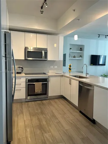 999 SW 1st Avenue Miami FL 33130