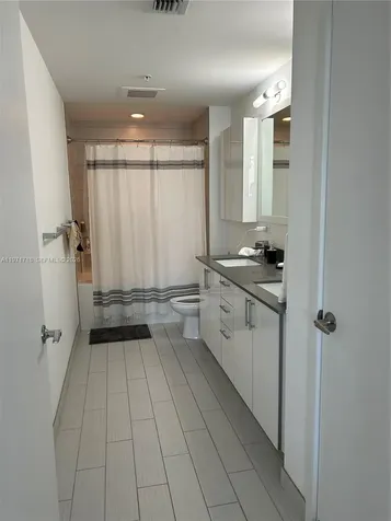 999 SW 1st Avenue Miami FL 33130