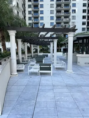 999 SW 1st Avenue Miami FL 33130