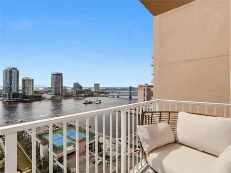400 E Bay Street Jacksonville FL 32202