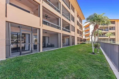 1030 Us Highway 1 North Palm Beach FL 33408