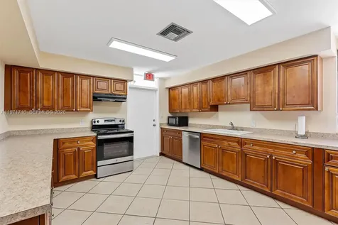 1030 Us Highway 1 North Palm Beach FL 33408