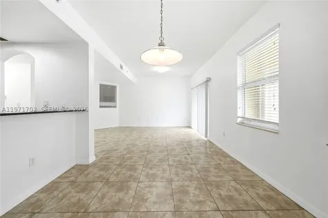 8999 NW 107th Court Doral FL 33178